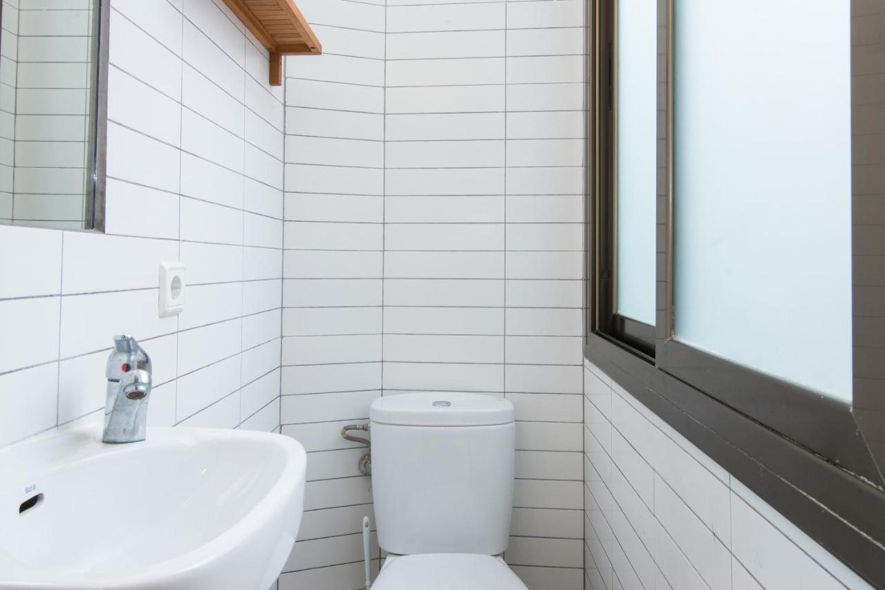 Mooeve Sant Antoni Apartment Барселона Екстериор снимка
